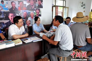 法律咨詢(xún)走進(jìn)浙江寧海全國(guó)民主法治村